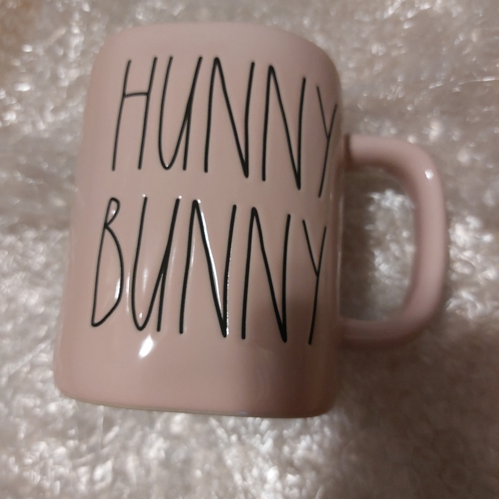 Rae Dunn mug nwt